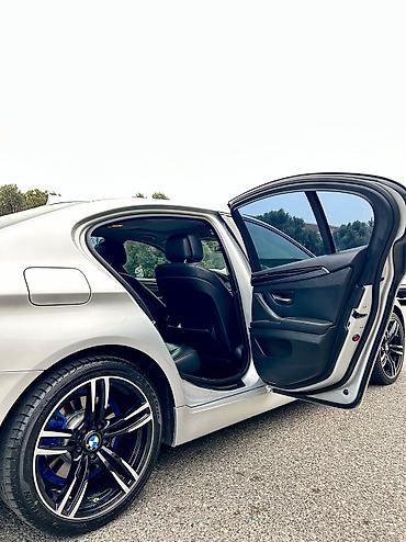 r18 bmw: BMW 528: 2 l | 2014 il Sedan — 10
