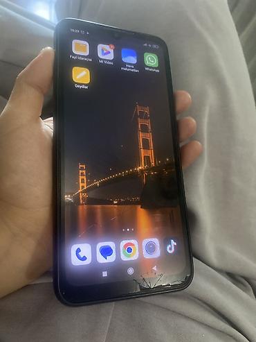 diz üstü kompüterlər: Xiaomi Mi CC9, 128 GB, rəng - Qara, 
 Qırıq — 1