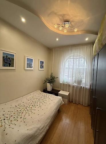 Долгосрочная аренда домов: 210 м², 8 комнат — 5