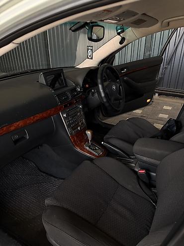 prius 2005: Toyota Avensis: 2004 г., 2 л, Автомат, Бензин, Универсал — 6