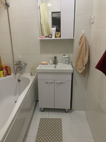 3 комнатная квартира в бишкеке купить: 3 комнаты, 74 м², Элитка, 7 этаж, Евроремонт