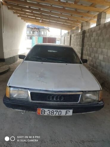 Audi: Audi 100: 1984 г., 0.2 л, Механика, Бензин, Седан