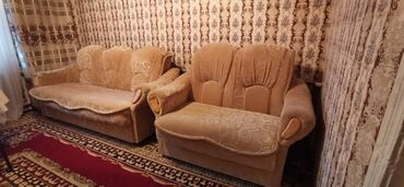аламедин базар мебель: Диван четвёрка, в отличном состоянии, цена договорная