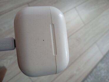 аирподс про левый наушник купить: Вакуумные, Apple, Б/у, Беспроводные (Bluetooth), Классические