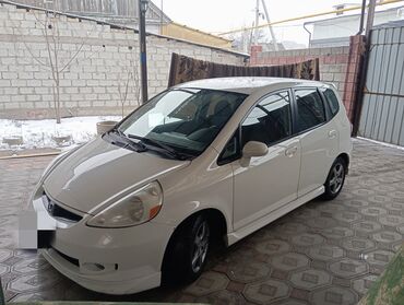 Honda: Honda Fit: 2008 г., 1.5 л, Автомат, Газ