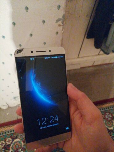 samsung galaxy note 4: Xiaomi Black Shark, 32 GB, rəng - Qızılı, 
 Barmaq izi, İki sim kartlı