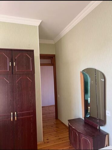 Uzunmüddətli kirayə evlər: 89 kv. m, 4 otaqlı, Qaz — 24