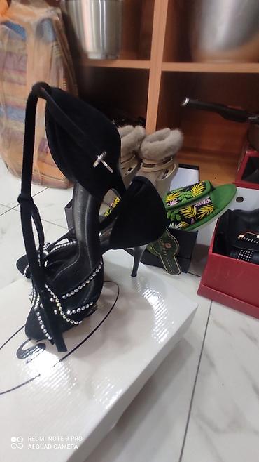 bot kar: Qadın yüksək dabanlı sandal 120 alinib taxadir 38 razmer endrimdadi - — 4