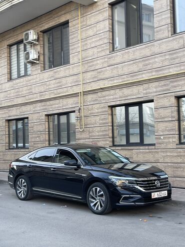 Volkswagen: Volkswagen Passat: 2020 г., 1.4 л, Автомат, Электромобиль, Седан