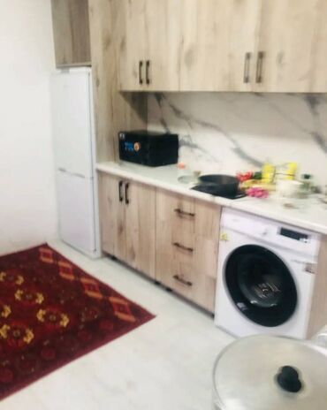 снимать суточный квартира: 1 бөлмө, Кыймылсыз мүлк агенттиги, Толугу менен эмереги бар