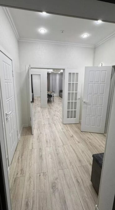 Долгосрочная аренда квартир: 3 комнаты, Агентство недвижимости, Без подселения, С мебелью полностью — 7