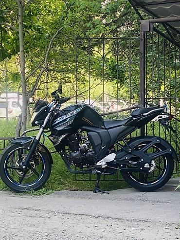 нейк: Мотоцикл (стрит/нейкед) Kawasaki, черный глянец с голубыми акцентами — 1
