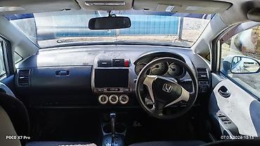 Honda: Honda Fit: 2003 г., 1.3 л, Вариатор, Бензин, Хэтчбэк — 8
