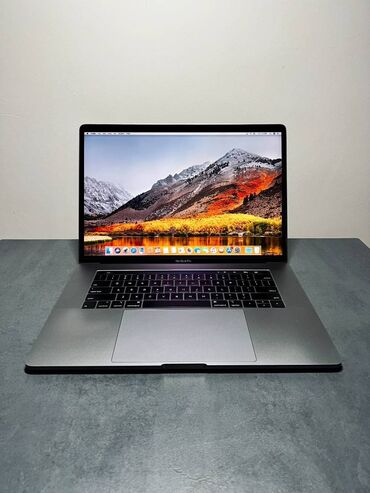 экран нетбука в Кыргызстан | Ноутбуки и нетбуки: Apple 2018 MacBook Pro 💻 Intel Core i7, 16 ГБ ОЗУ, 15.4 "
