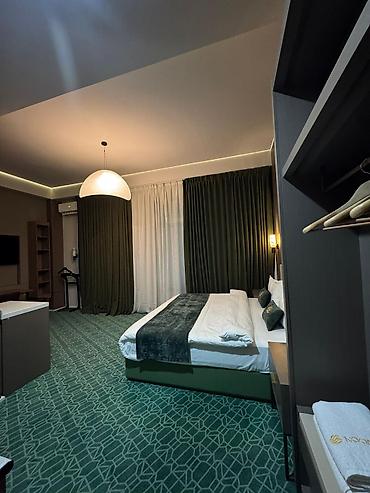 Гостиницы, отели (Посуточная аренда комнат): Адрес : пр Чынгыза Айтматова 88 Посуточно квартиры Бишкек, гостинца — 13