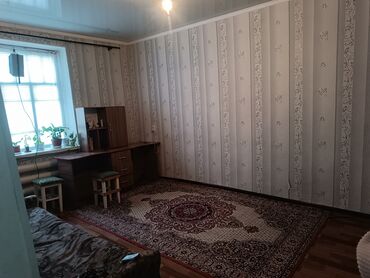 ленинский дом: 40 м², 2 комнаты, Требуется ремонт Без мебели