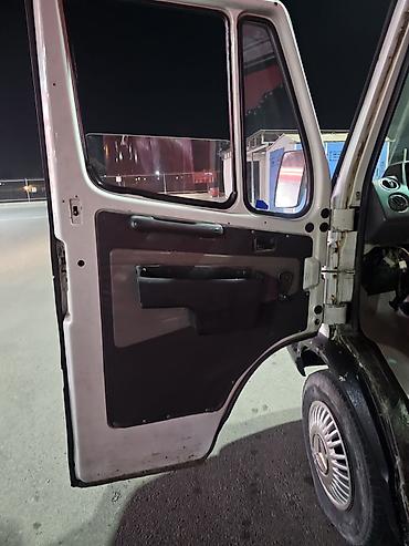 merced: Mercedes-Benz Спринтер: 1990 г., 3 л, Механика, Дизель, Фургон — 10