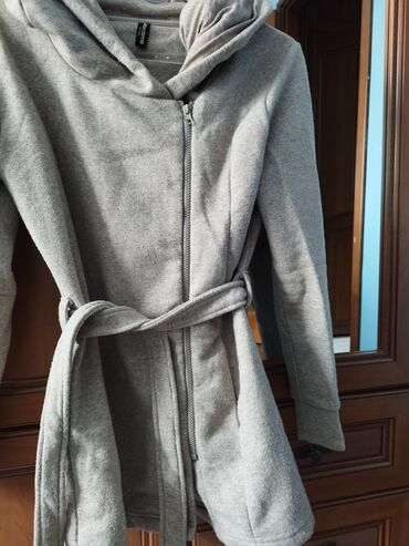 Толстовки, худи: Б/у, S