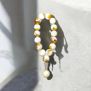 Təsbehlər: Məhsul: Təsbeh (muncuqdan) Təsvir: - Klassik formalı, 17–19 ədəd iri — 7