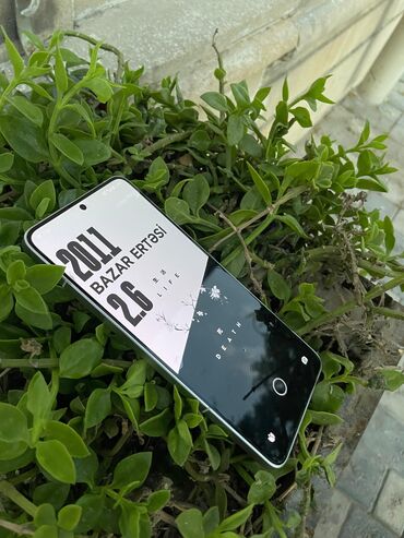 Poco: Poco F6 Pro, 512 GB, rəng - Ağ, Barmaq izi