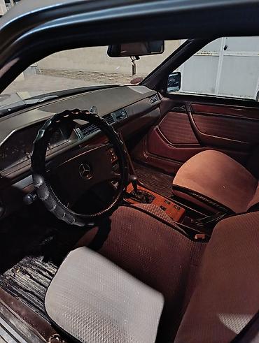 Продажа авто: Mercedes-Benz W124: 1990 г., 3 л, Механика, Бензин, Седан — 7