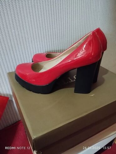 Digər: Hamısı bir yerdə 10 manata ölçü 39_40 ünvan Şamaxinka Əlibaba teref ağ — 15