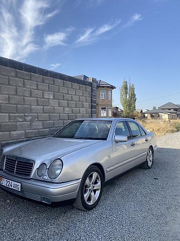 e500 124: Mercedes-Benz C-Class: 1995 г., 3.2 л — 2
