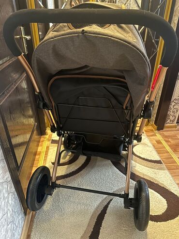 Коляски: Классическая прогулочная коляска, Пол: Мальчик, Возраст: 24-30 месяцев, Самовывоз