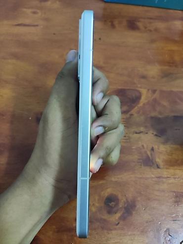 google pixel fold: Poco F6 Pro, 512 GB, rəng - Gümüşü, Sensor — 3