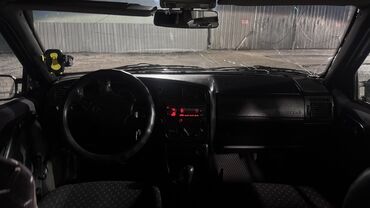 Volkswagen: Volkswagen Passat CC: 1994 г., 1.8 л, Механика, Бензин, Седан — 8