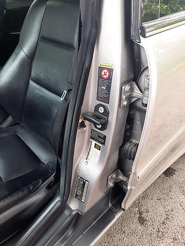 kohnə maşın bazarı: Mercedes-Benz C-Class: 2.5 l | 2006 il Sedan — 6