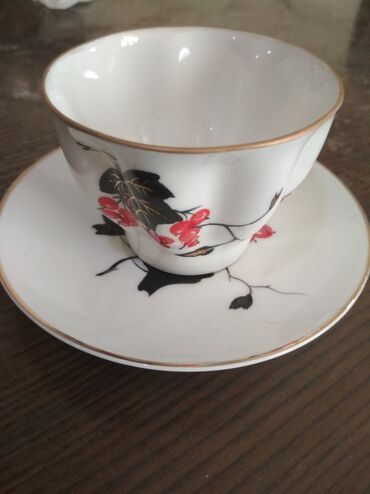 Другая посуда: Чайнаые пары "Ветка красной смородины" Позолота, ручная роспись ЛФЗ 60
