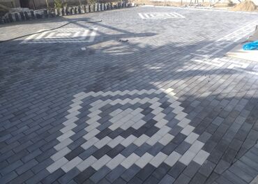 Ağlay: Müxtəlif formalarda tamet daslarin topdan ve perakende satış istehsal — 17