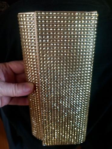 Çantalar: Qızılı rəngli daşlı gecə çantası (clutch) - Parlaq qızılı rəngdə — 2
