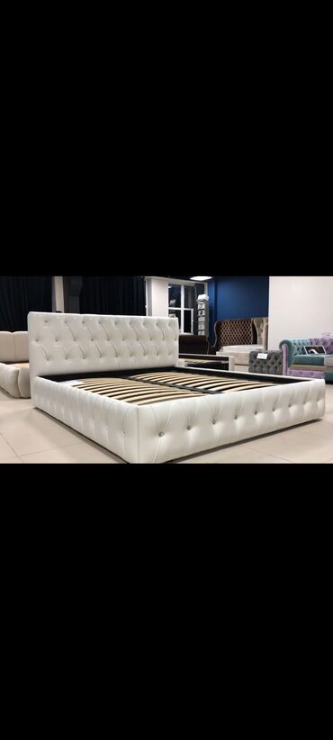 Двуспальные кровати: Кровать двуспальная «Пантера» в стразах Предлагаем приобрести — 4