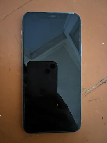 iphone 13pri: IPhone 11 Pro, Б/у, 256 ГБ, Серебристый, Зарядное устройство, Чехол, 68 % — 3