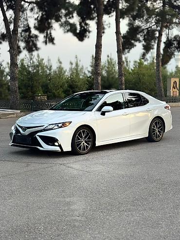android avto: Сдается в аренду Tayota Camry 70, На посуточный и длительный срок. В — 1