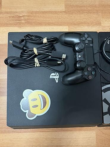 Видеоигры и приставки: Sony PlayStation 4 Pro konsolları və aksesuarları Qiymət 490 manat — 1