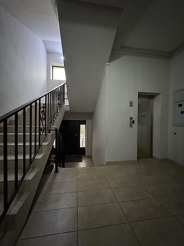 Долгосрочная аренда квартир: 3 комнаты, Риэлтор, С мебелью полностью at lalafo.kg — 13 Долгосрочная аренда квартир: 3 комнаты, Риэлтор, С мебелью полностью — 13