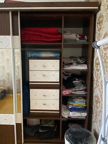 asilqan 65 azn: İşlənmiş, 2 qapılı, Güzgülü, Qəhvəyi, Kupe, Düz dolab — 4