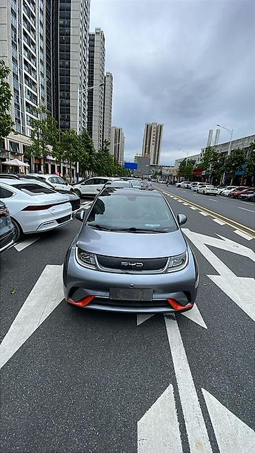 byd дельфин: BYD Dolphin: 2022 г., Электромобиль, Хэтчбэк — 1