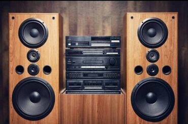 Mikrofonlar: Köhnə musiqi mərkəzi ALARAM Elanda yerləşdirilən şəkil nümunədir !