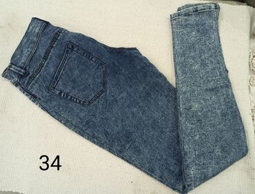 Farmerke: Farmerice vise raznih modela i velicina — 16