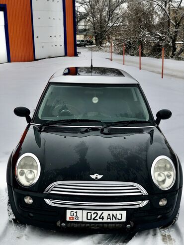 Другие Автомобили: Срочно продаю Mini Cooper 2003г!!! Объём 1.6 механика Очень надёжная и