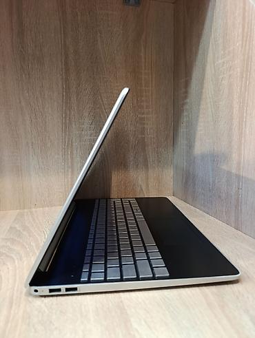 komputer notebook: HP Laptop 15-dy1051wm — 4