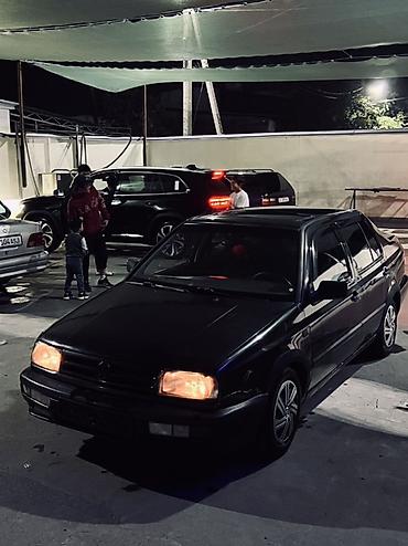 е34 4 4: Volkswagen Vento: 1994 г., 2 л, Автомат, Бензин, Седан — 2