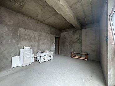 seven points: 5 otaqlı, Yeni tikili, m. Elmlər Akademiyası, 206 kv. m — 4