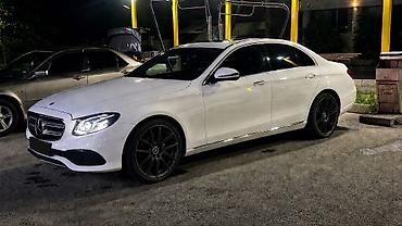 лисян ли 9: Mercedes-Benz E-Class: 2017 г., 2.2 л, Автомат, Дизель, Седан — 3