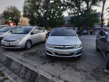 астра: Opel Astra: 2006 г., 2 л, Механика, Бензин, Купе