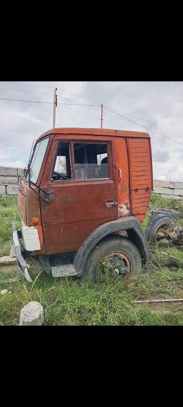 бампер на гольф 2: Kabinka Satılır 1700 Manata Deyilir Endirim Olunacag Şəki Rayonundadır